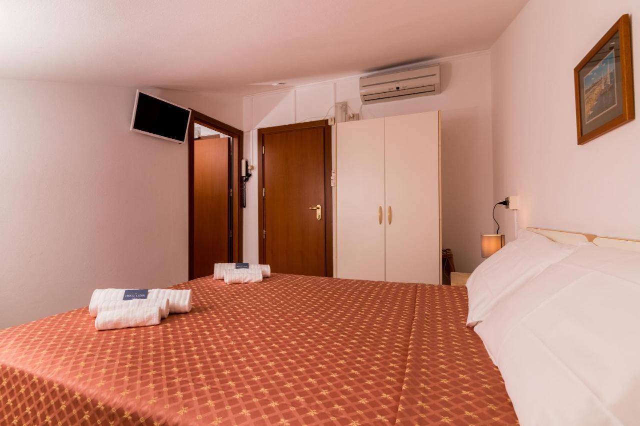 Hotel Lydia Cervia Eksteriør billede