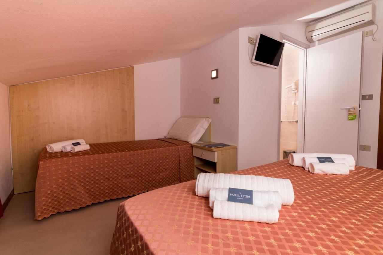 Hotel Lydia Cervia Eksteriør billede