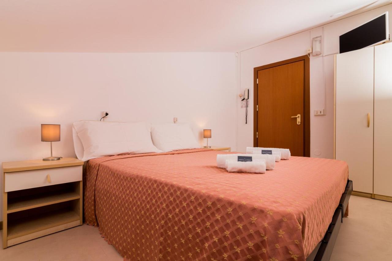 Hotel Lydia Cervia Eksteriør billede